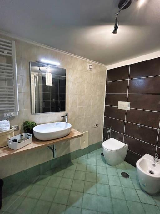 Intero Alloggio Salita Tasso Naples Luaran gambar